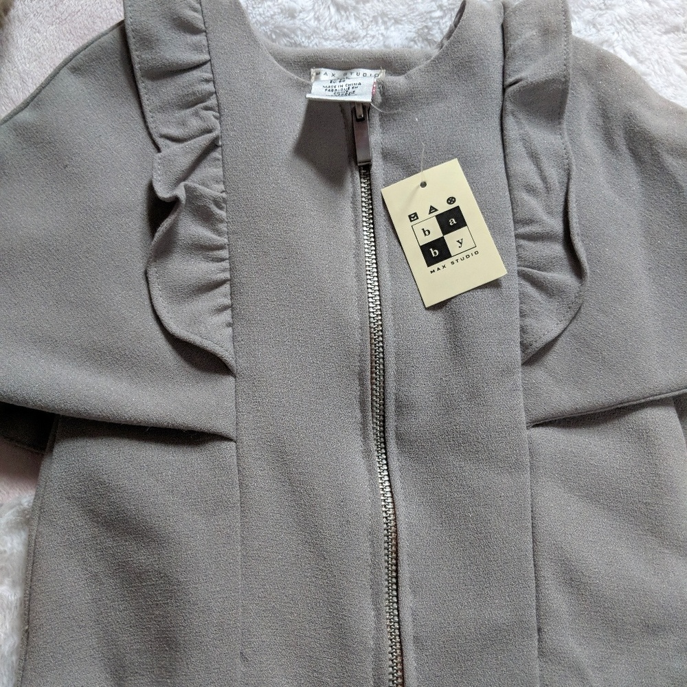 Max Studio Baby | Gray Ruffle Top - Picture 4 of 4